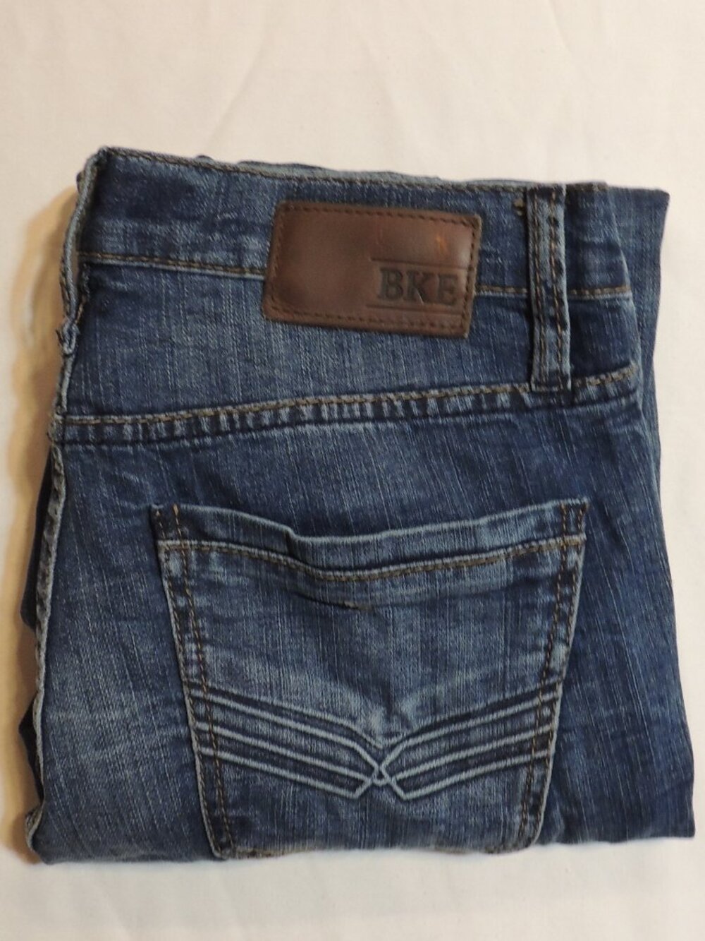 BKE Jeans Jake Bootleg Men 32 Blue Denim Travel Vacation Outdoor Work Jeans